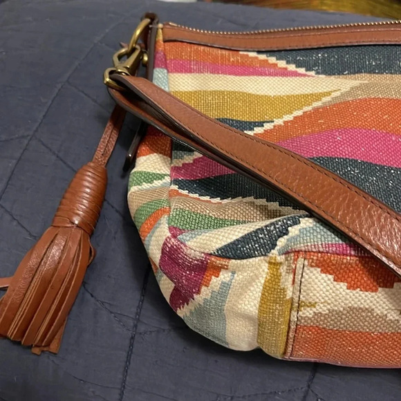 Vintage Fossil 1954 Leather & Canvas with Western/Arizona Native American Print - Picture 3 of 8